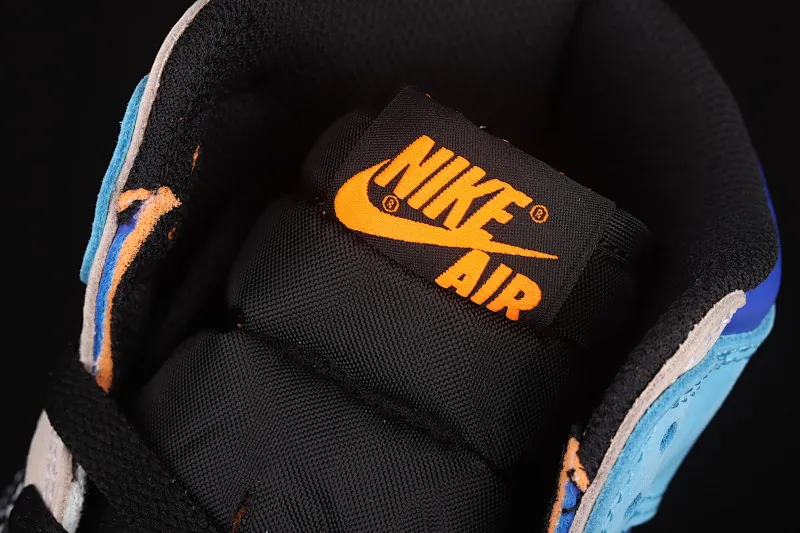 All categories Air Jordan Jordan series basketball shoes Air Jordan 1 High Pure original version Air Jordan 1 High OG Pro "Total Orange" AJ1 Joe 13M blue and white stitching high-top basketball shoes DC6515-100